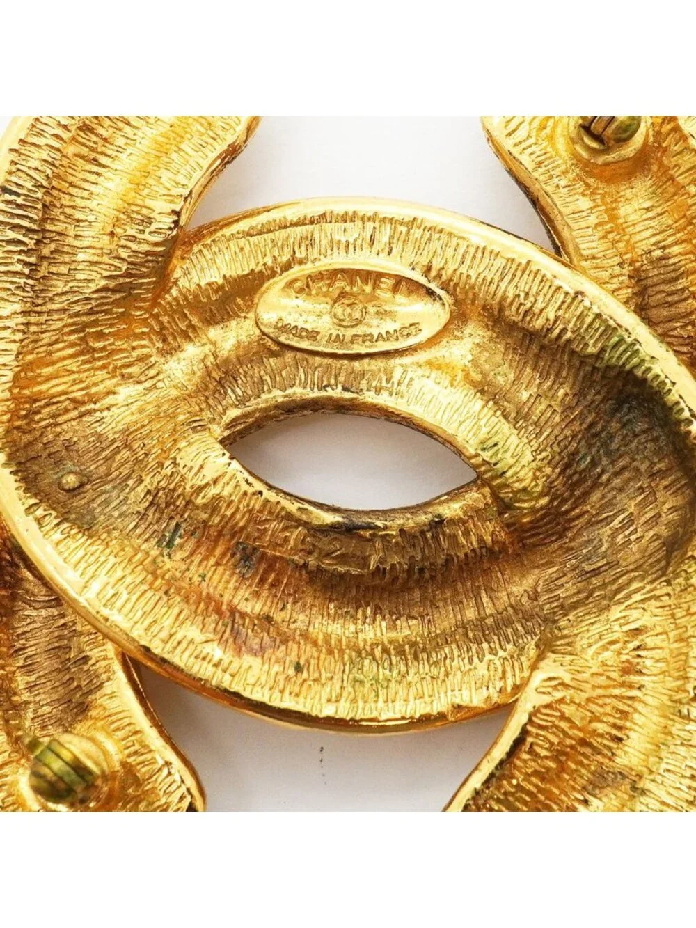 Chanel Brooch Vintage CC Logo Quilted Gold Plated